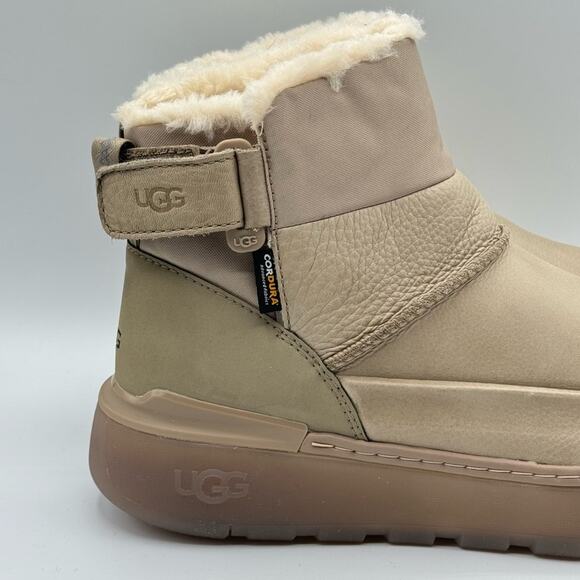 UGG Men’s M City Mini Boots Size 10 Dune Tan Waterproof Leather Winter Shoes - Picture 3 of 12